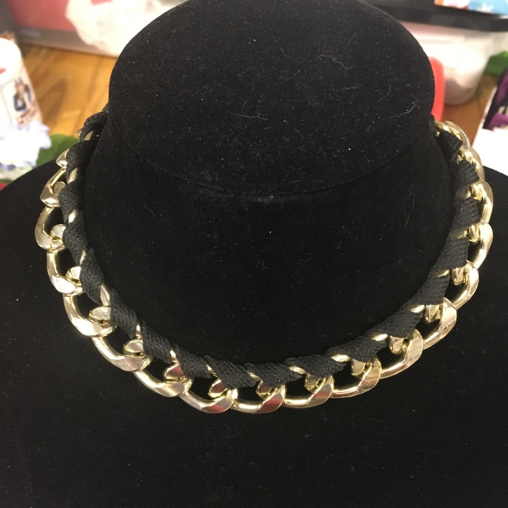 Beautiful Black & Gold Necklace